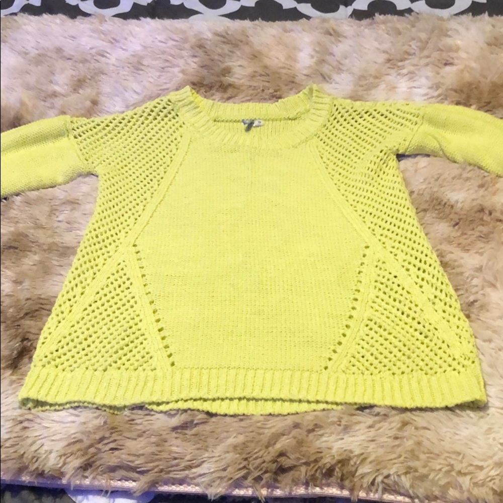 Yellow sweater